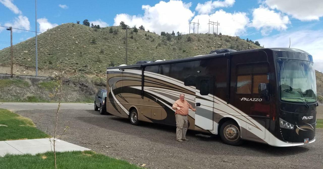 מלון Helper Castle Gate Rv Park מראה חיצוני תמונה