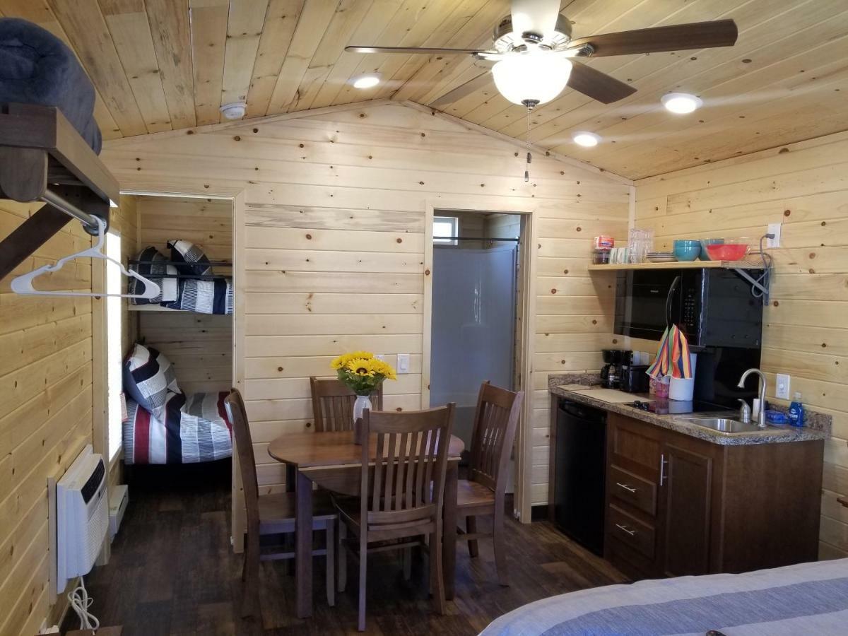 מלון Helper Castle Gate Rv Park מראה חיצוני תמונה